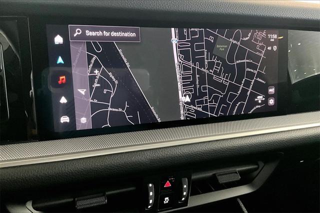 2024 porsche cayenne base
