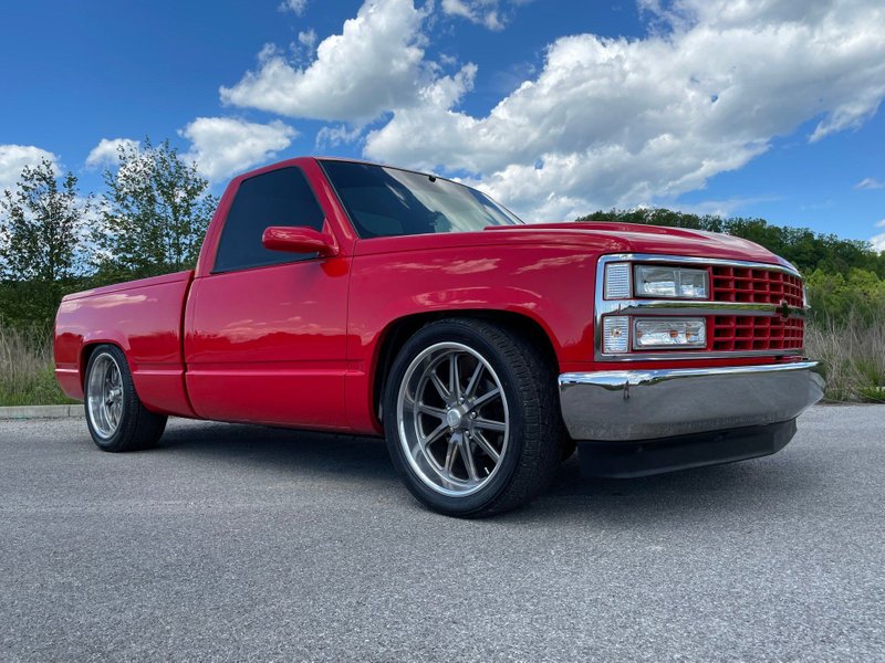 chevrolet silverado custom short bed pickup