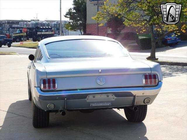 1966 ford mustang base