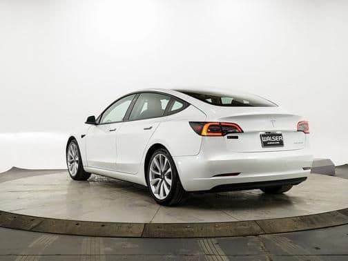 2022 tesla model 3 in minneapolis, minnesota