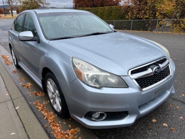 2013 subaru legacy limited