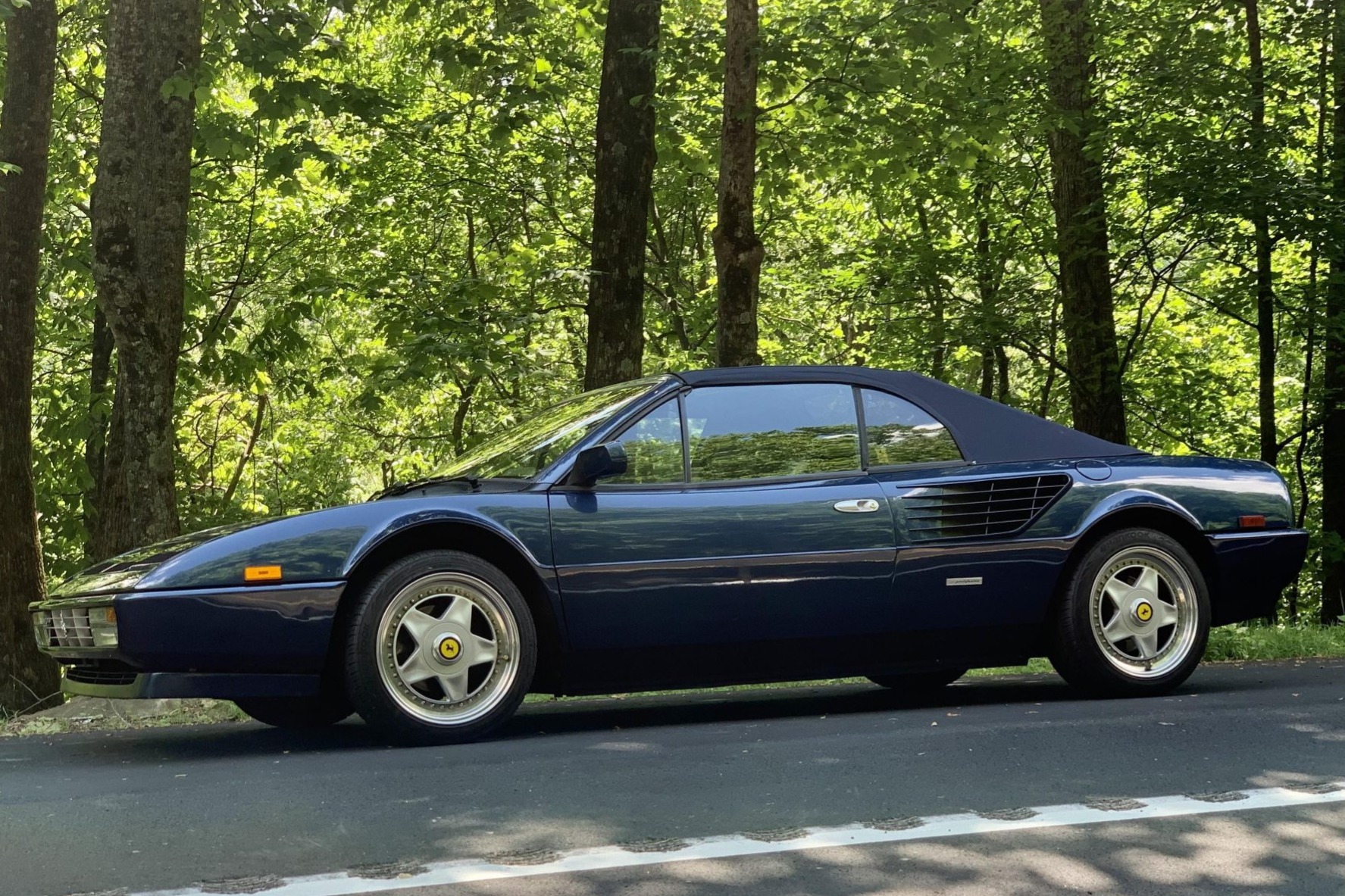 1986 ferrari mondial 3.2 cabriolet