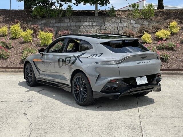 2023 aston martin dbx 707