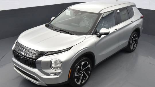 2024 Mitsubishi se