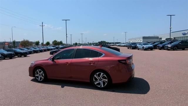 2022 subaru legacy limited xt
