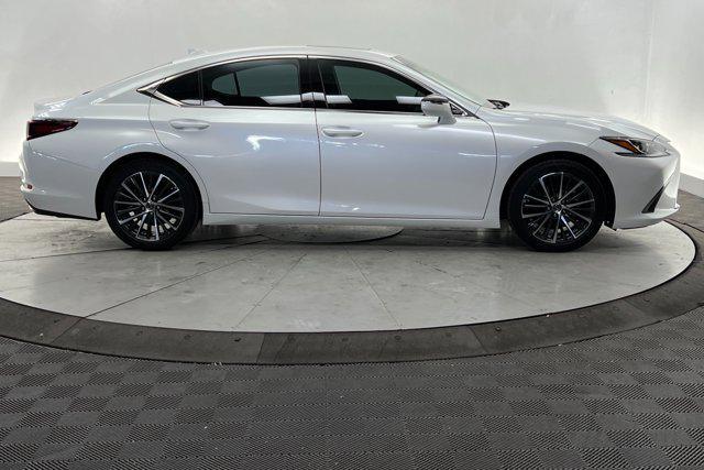 2022 lexus es 350 base