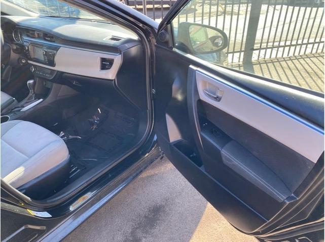 2015 toyota corolla le