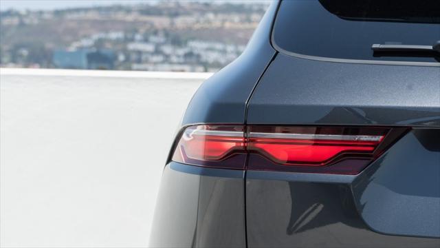 2024 jaguar f-pace p250