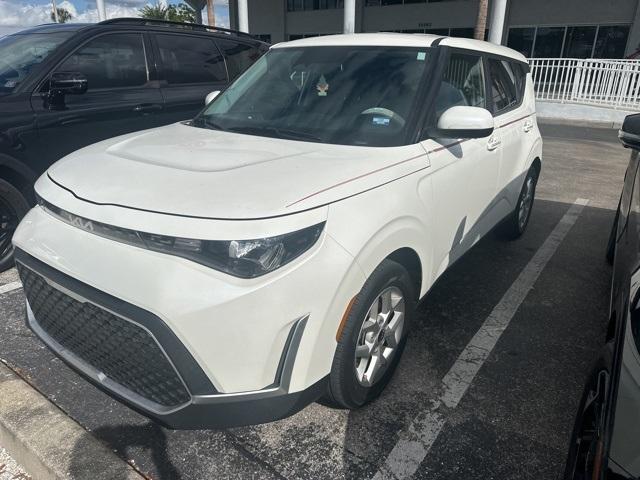 2023 kia soul s