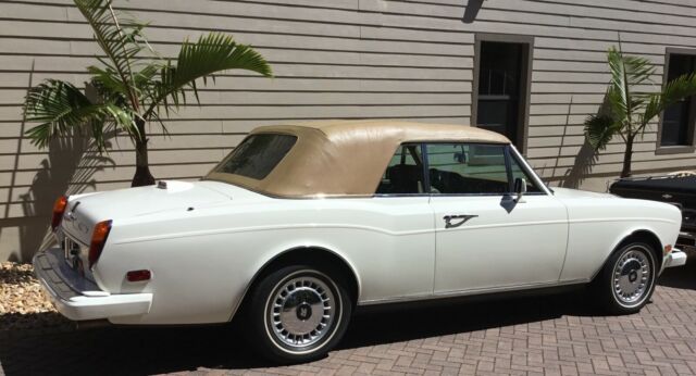stunning rare 1989 rolls royce corniche convertible ii w/50k miles white wsaddle