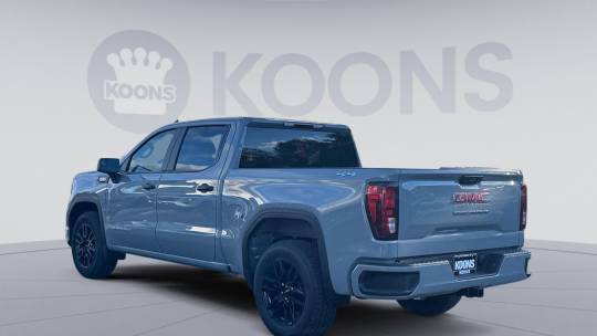 2025 GMC se