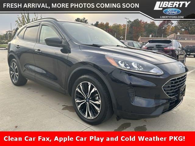 2021 ford escape se