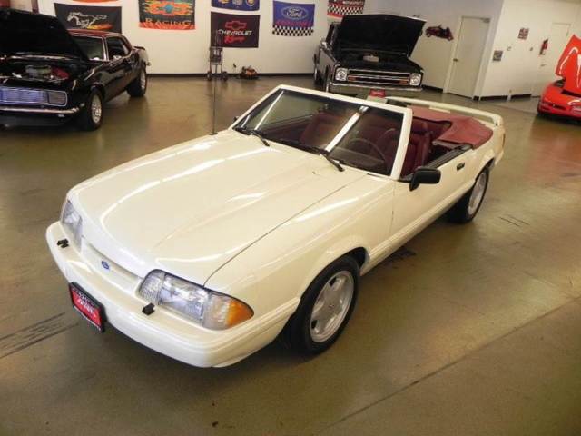 1993 ford mustang lx 5.0 2dr convertible 84443 miles pearl white convertible 5.0