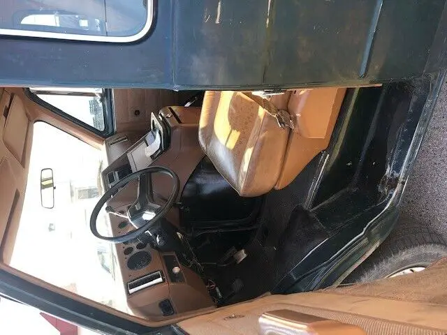 chevy sport van / originally 12 passagner / bench seats removed