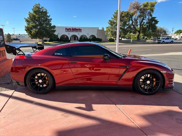 2015 nissan gt-r premium