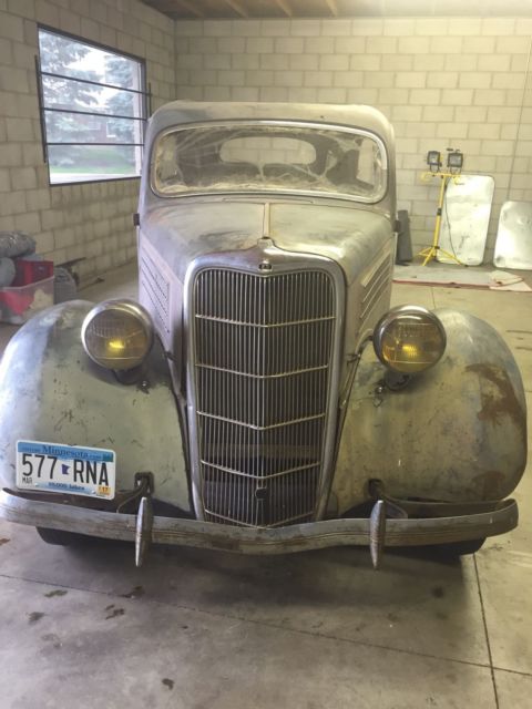 1935 ford slant back tudor