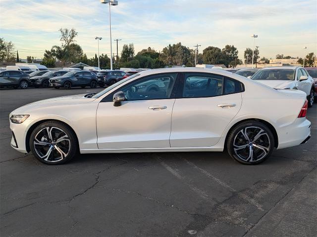2023 volvo s60