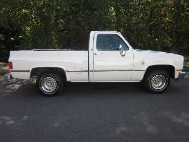 86 chevy shortbed c10 silverado, 1 owner, 86k miles,ac, will listen to offers
