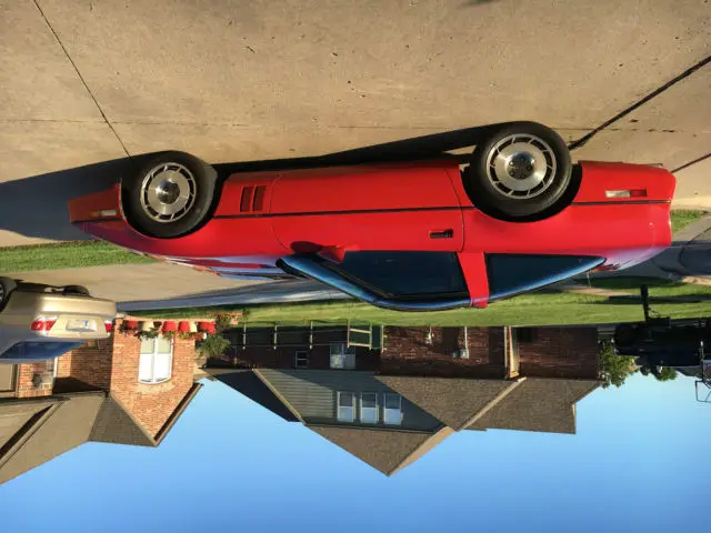 1987 hardtop/convertible red corvette