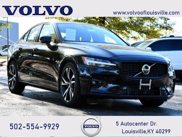 2024 volvo s60 b5 plus dark