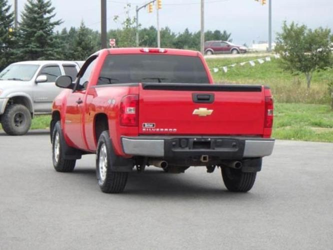 2011 chevrolet silverado 1500 work truck 4x4 work truck 2dr regular cab 6.5 ft. sb for sale in bangor, maine