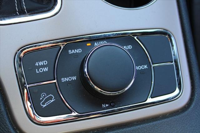 2017 jeep grand cherokee limited x