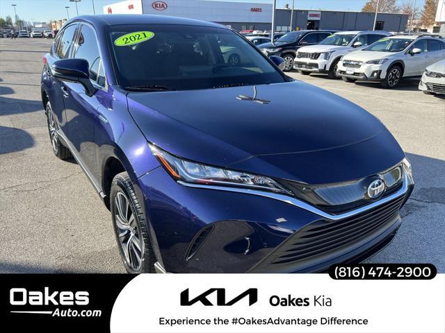 2021 toyota venza le