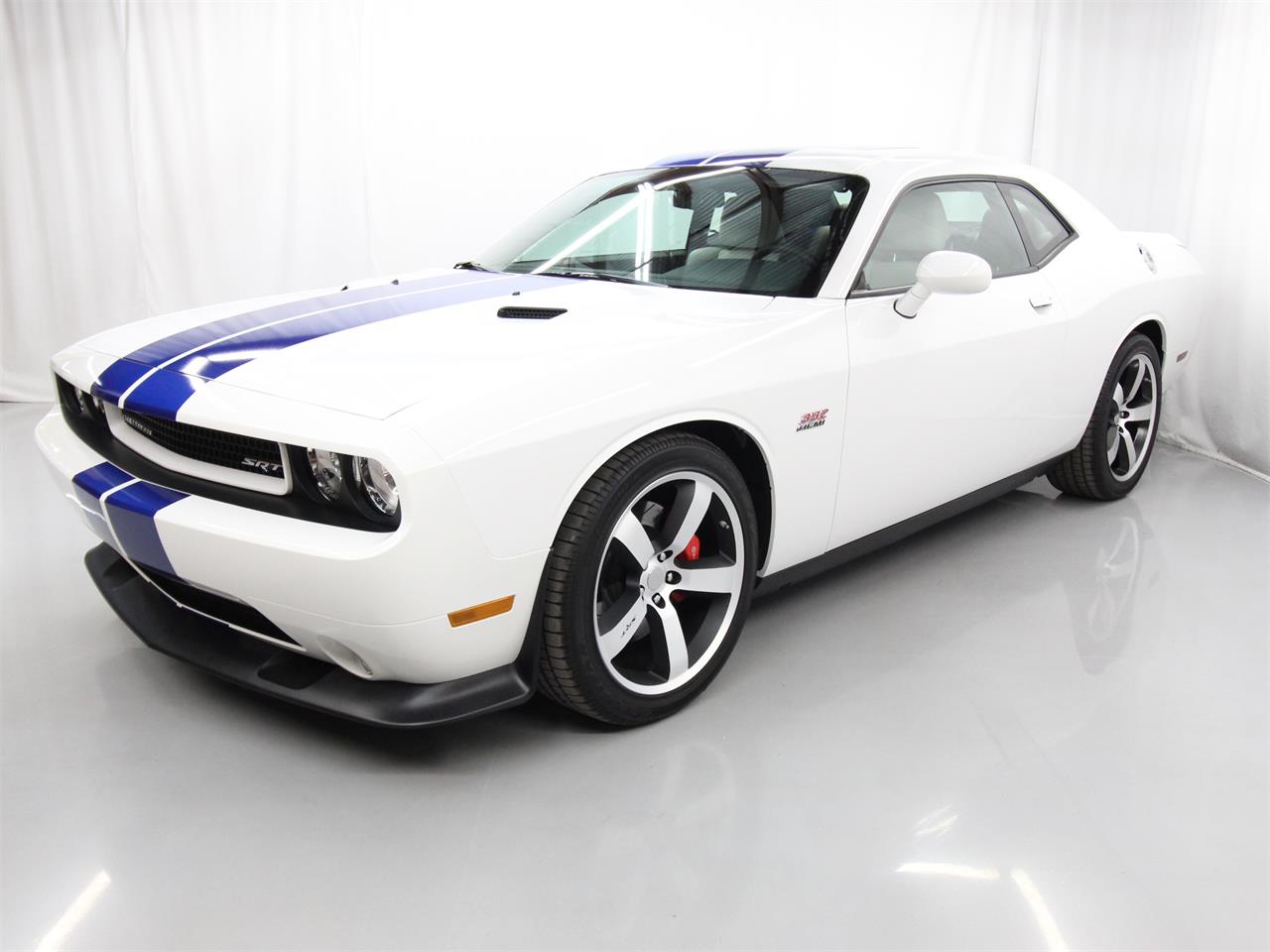 2011 dodge challenger