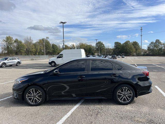 2023 kia forte gt-line