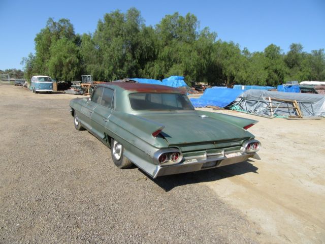 1961 cadillac fleetwood