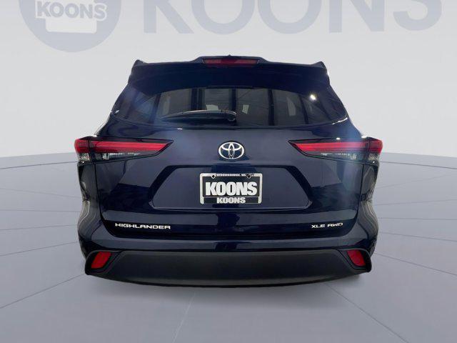 2021 toyota highlander xle