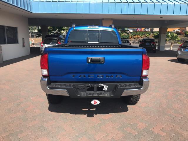 2016 toyota tacoma sr5 v6 4x4 sr5 v6 4dr double cab 6.1 ft lb for sale in kailua kona, hawaii