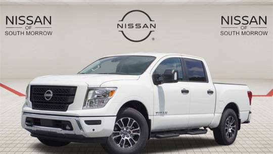 2024 Nissan Titan sv