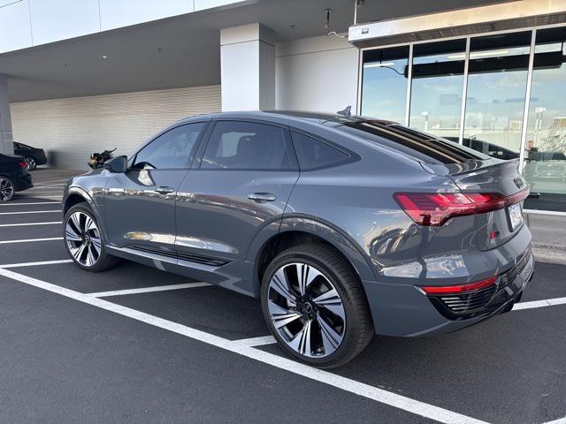 2024 audi q8 e-tron prestige