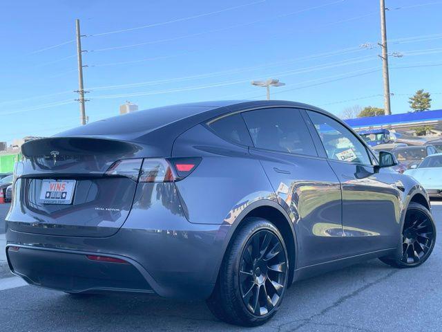 2023 tesla model y long range