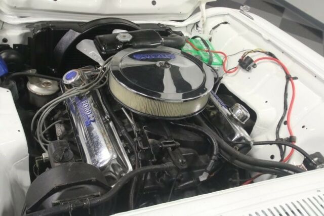 beautiful resto, 352 v8, cruise-o-matic, pwr steering/brakes/windows, gr8 car!!!