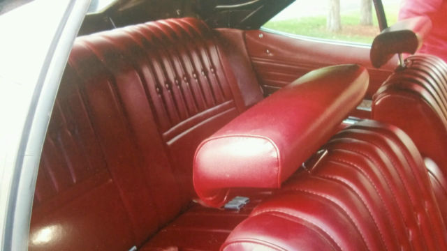 oldsmobile 1975 delta 88 royale convertible