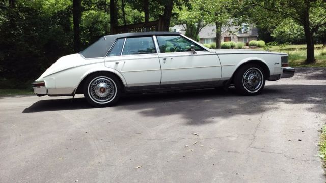 cadillac seville 1984, excellent original condition, low miles