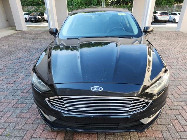 2018 ford fusion se