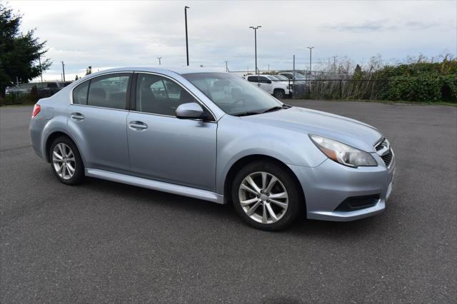 2013 subaru legacy premium