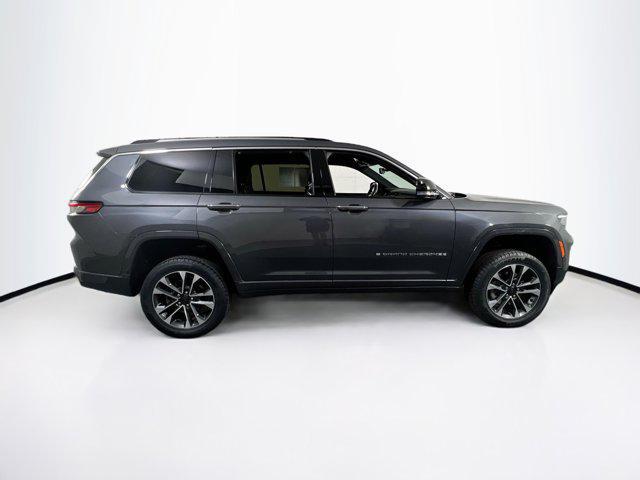 2021 jeep grand cherokee l overland