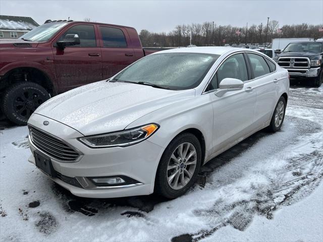 2017 ford fusion se