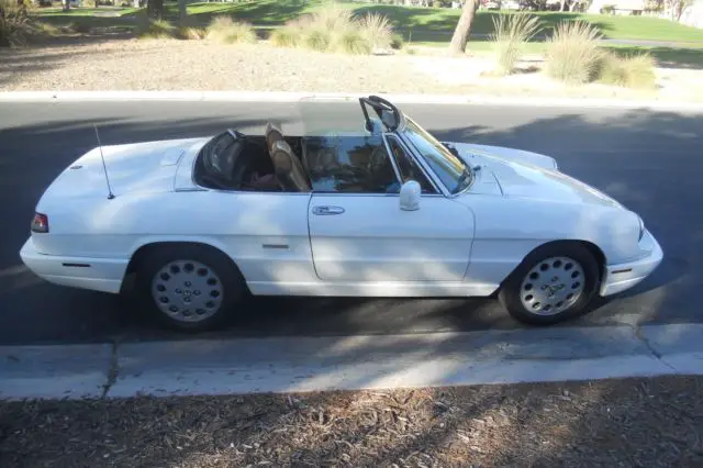 1991 alfa romeo spider acrtic white super rare automatic a/c new top: no reserve