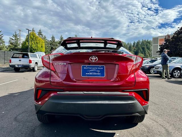 2019 toyota c-hr le