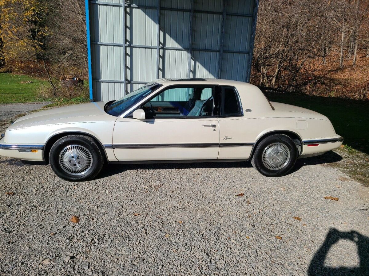 1989 buick riviera coupe white fwd automatic