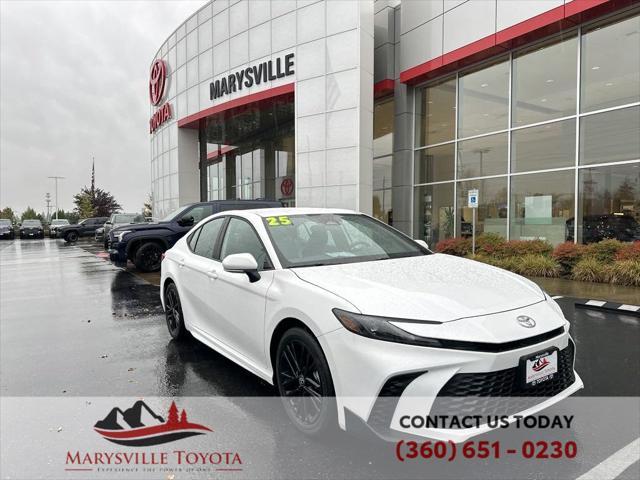 2025 toyota camry se