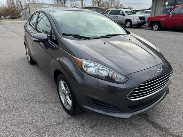 2019 ford fiesta se