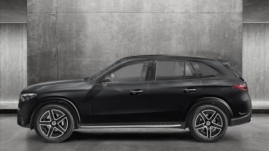 2025 Mercedes-Benz GLC