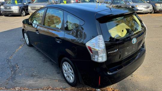 2012 Toyota Prius v (+)