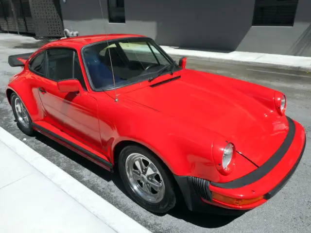 beautiful 1982 porsche 911 sc wide body turbo look coupe conversion